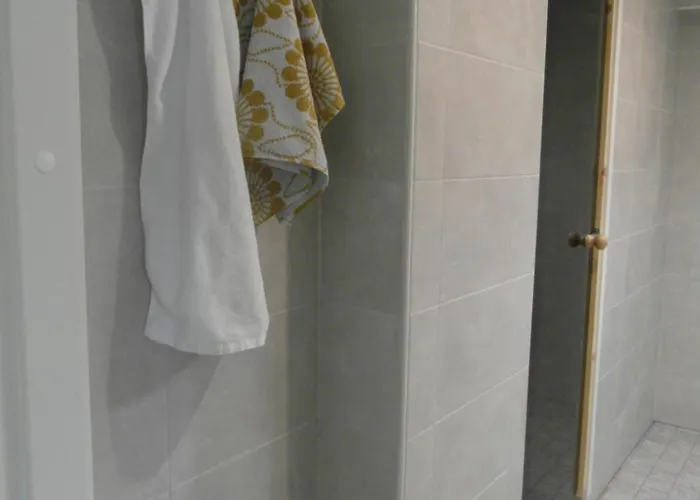 Sun & Steam In 公寓 *